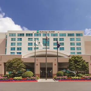 **** Отель Embassy By Hilton Airport США